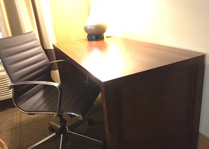 Comfort - Bolingbrook 4* Romeoville