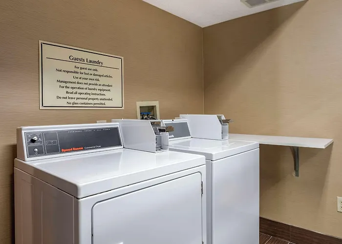 Inn Comfort - Bolingbrook Romeoville