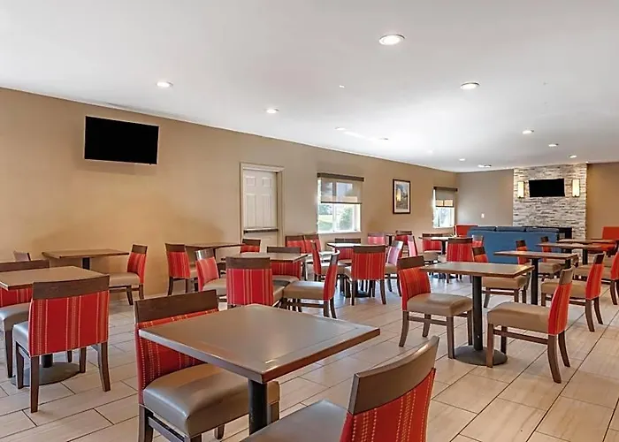Comfort - Bolingbrook Inn