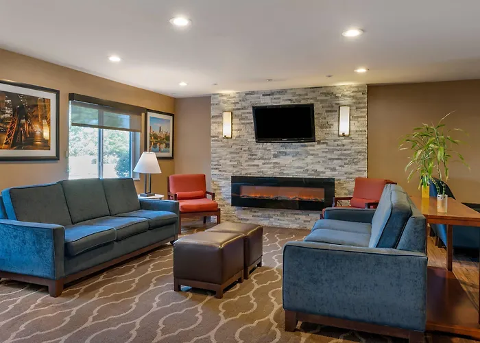 Comfort - Bolingbrook 4*